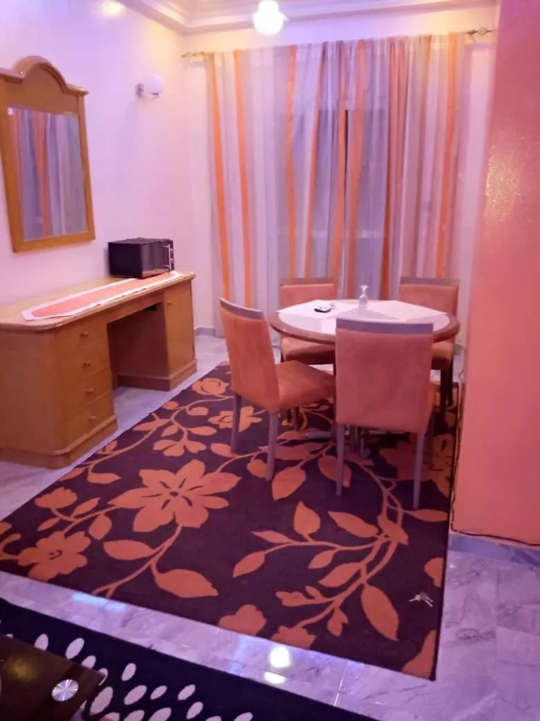 Studio Meuble 2Eme Etage Sud Foire Gy-199 Dakar